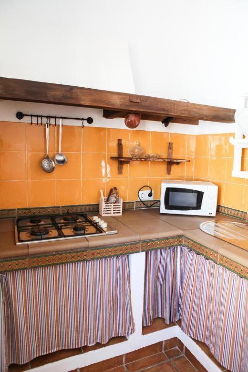 Casas La Pequena Lulu Pension Los Canos De Meca Buitenkant foto